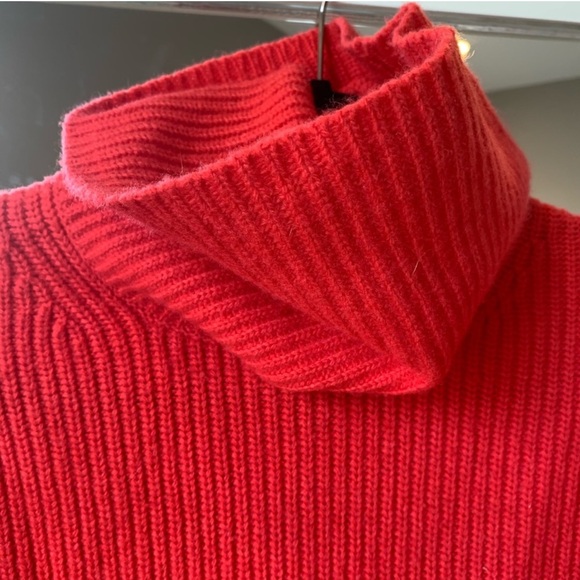 J crew soft wool turtleneck sweater - Picture 3 of 4